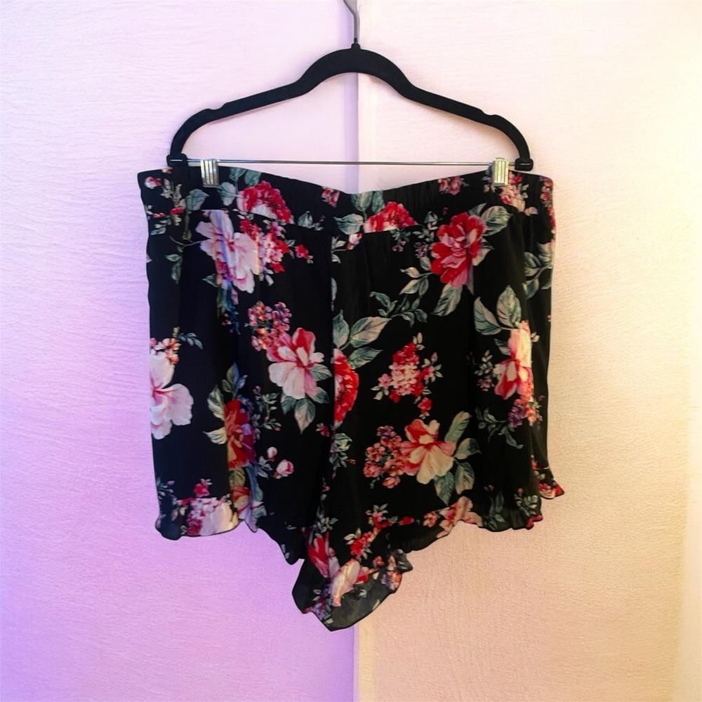 torrid Black Floral Flowy Shorts with Red and Pink Blooms